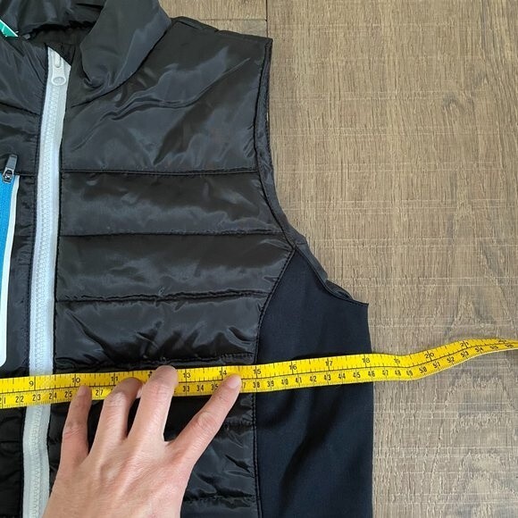 Stampin' Up Logo Puffer Women's Black Vest (Size M) - Picture 11 of 12